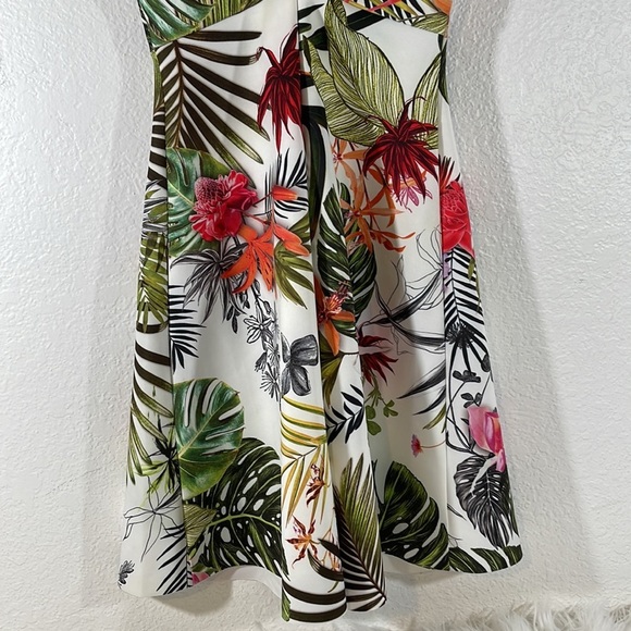 Clover Canyon Botanical Floral Cut Out Dress Size Small - Picture 7 of 12
